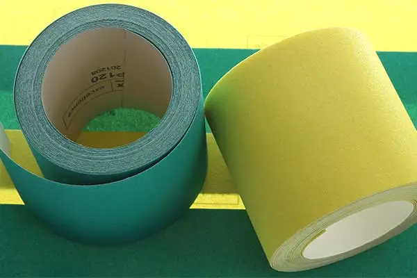 لفائف ورق الرمل