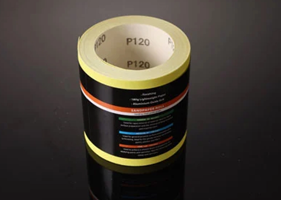 تطبيق لفافات صنفرة أكسيد الألومنيوم